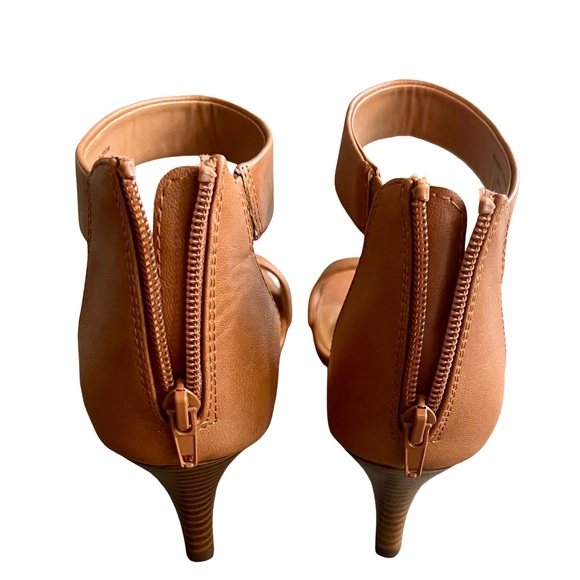Style & Co Open Toe Camel Colored Heels with Ankle Strap and Zipper Back - Picture 6 of 7